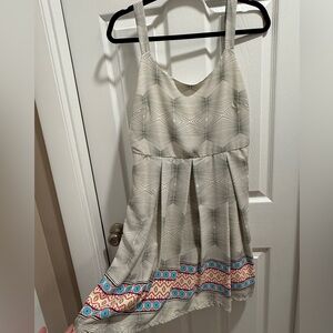 NWT Freeway Women’s Dress Cream with Colorful Accents Pleats & Slip Sz 10